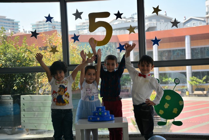 İyiki Doğdunuz Kültürlü Minikler...