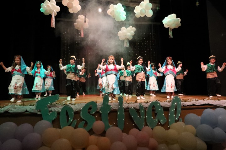 1. Sınıf Öğrencilerimiz Festival Konsepti Gösterileri ile Sahnede!