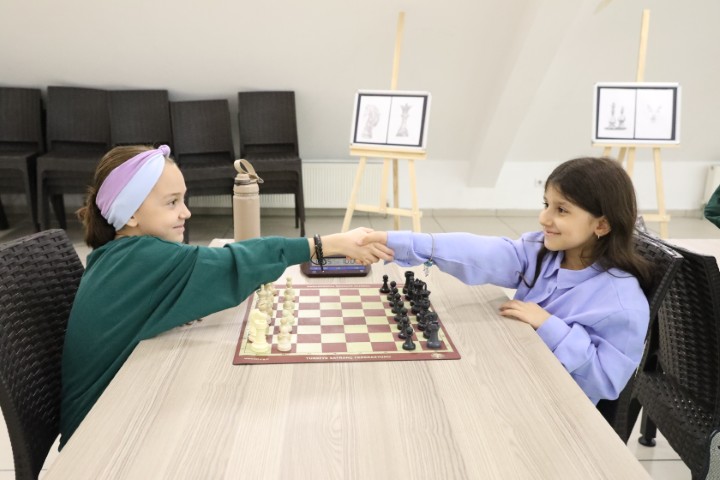 Kültürlü Gençler Satranç Turnuvası’nda Büyük Heyecan!