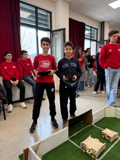Elektronik Robot Kulübü IZTECH ROBOLEAGUE’te