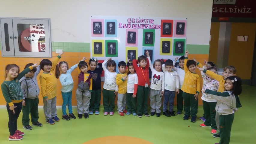  Çılgın iskeletlerimizi oluşturduk