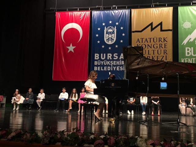 Kültürlü Öğrenciler 9. Ulusal Piyano Günleri'nde...